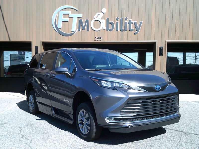 New 2026 Toyota Sienna